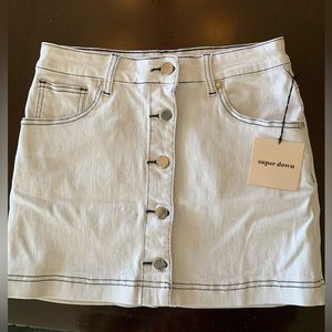 Superdown white denim with black stitch matching skirt set!